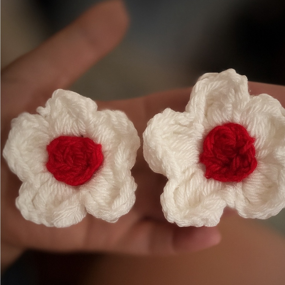 White and Red Crochet Hair Clips